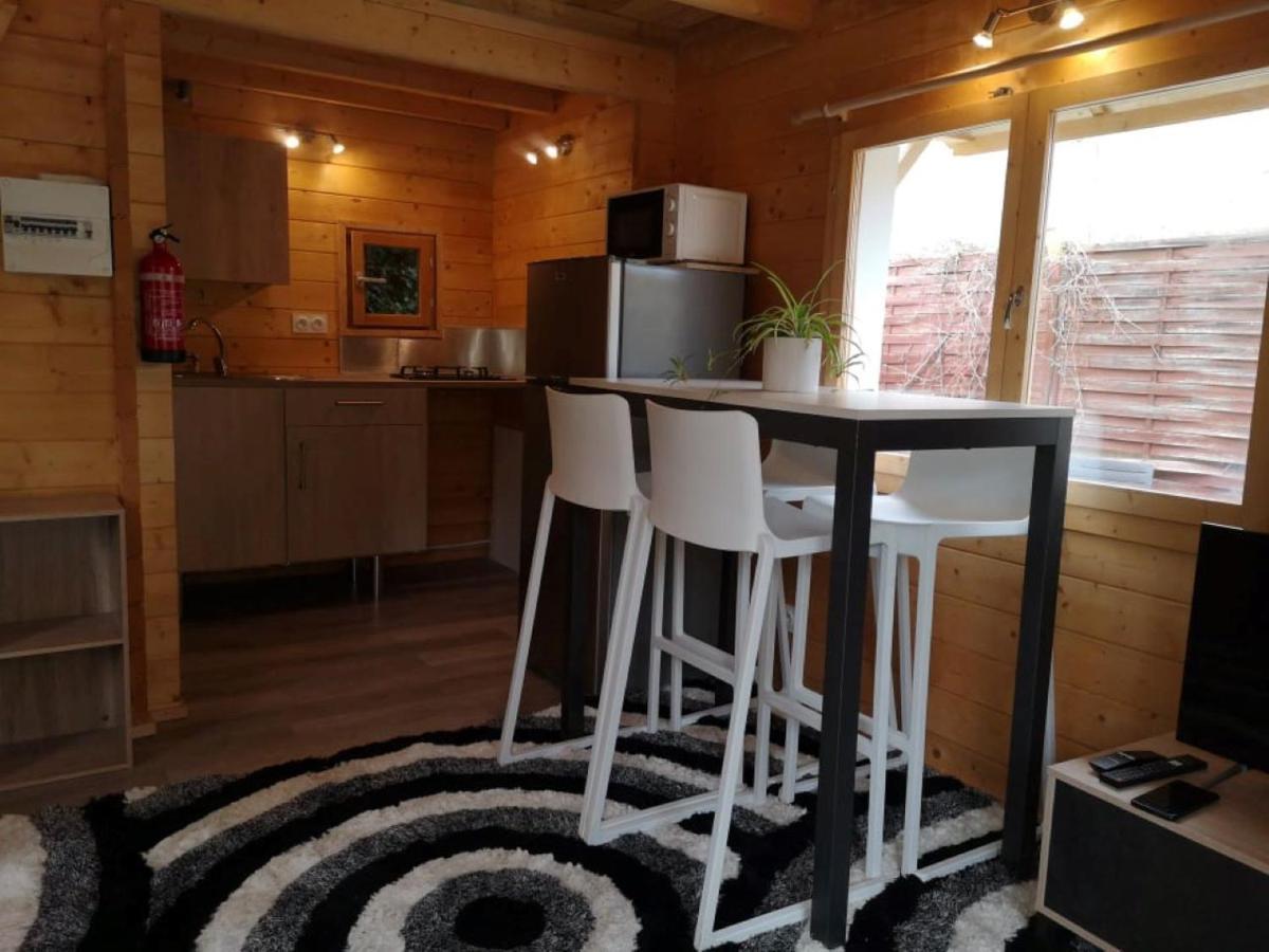 Le Petit Chalet De Nimes Shantay Youstay المظهر الخارجي الصورة