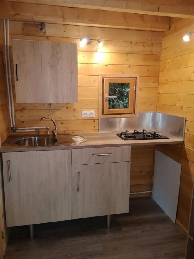 Le Petit Chalet De Nimes Shantay Youstay المظهر الخارجي الصورة