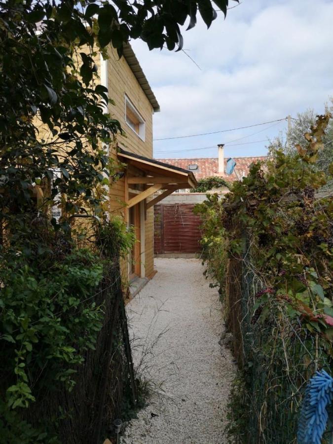Le Petit Chalet De Nimes Shantay Youstay المظهر الخارجي الصورة