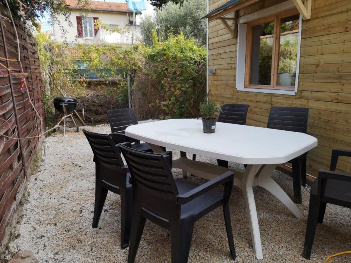Le Petit Chalet De Nimes Shantay Youstay المظهر الخارجي الصورة